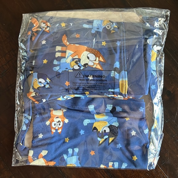 Bluey dance mode two piece long sleeve pajama set 12-18 months - NWT - Picture 3 of 3